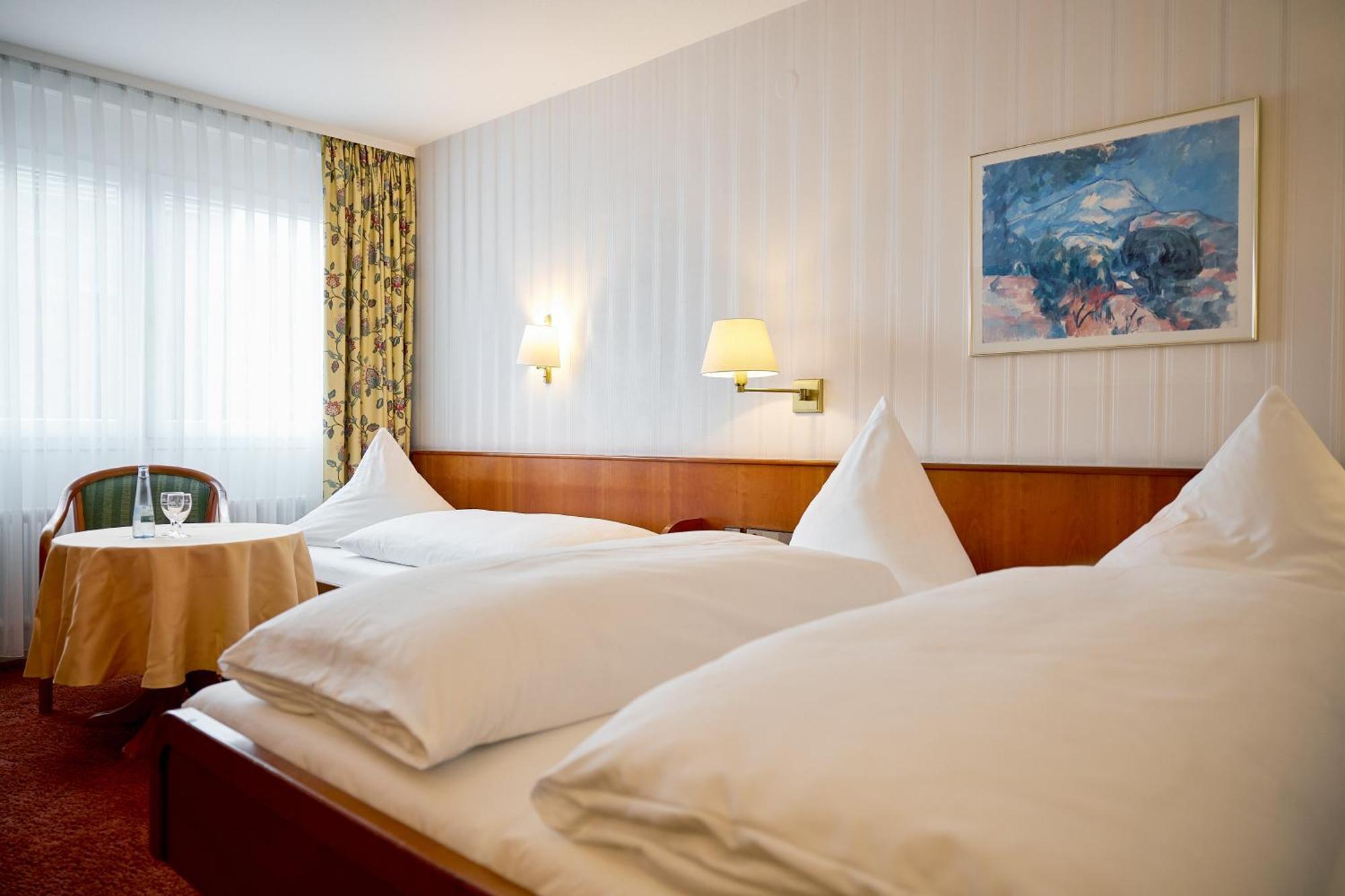 Hotel Zum Schiff フライブルク エクステリア 写真
